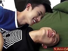 Gay XXX Hub 1